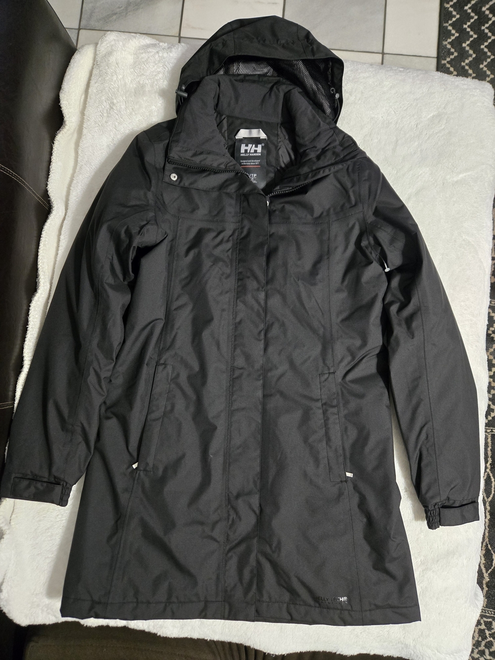 New Helly Hansen Aden Waterproof Hooded Longline Rain Jacket